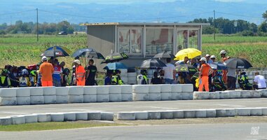 Čakanje na ponovni start