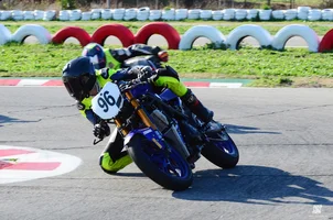 Zaupanje počasi raste