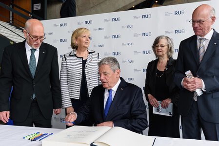 Ruhr Uni Bochum 50 Jahre Veranstaltung Bundespräsident Joachim Gauck und MP Hannelore Kraft