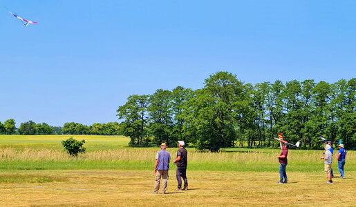 Entspanntes Wettbewerbsgeschehen bei schönstem Wetter