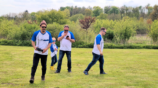 Teile des Teams "FAG Kaki"