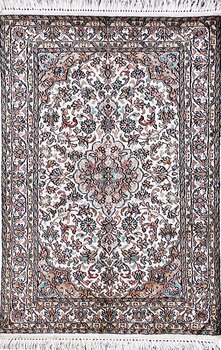 Kashmir-Seide - Teppich aus Kashmir,  Natur-Seide, Größe: 64x94cm Sonderpreis: € 441,-