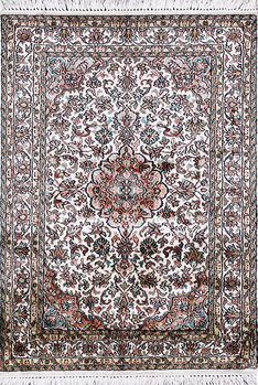 Kashmir-Seide - Teppich aus Kashmir,  Natur-Seide, Größe: 64x89cm Sonderpreis: € 418,-