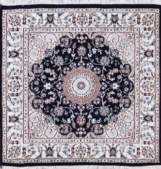 Nain - Teppich aus Indien,  Schafwolle/Seide, Größe: 100x100cm Sonderpreis: € 393,-
