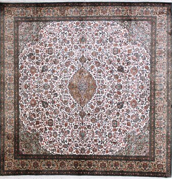 Kashmir-Seide - Teppich aus Kashmir,  Natur-Seide, Größe: 245x241cm Sonderpreis: € 4.328,-