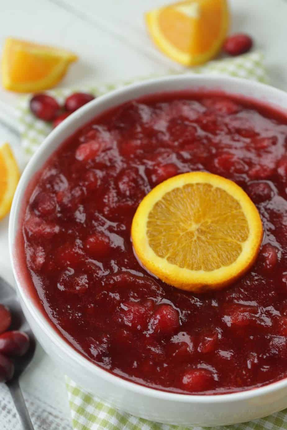 Orange Amaretto Cranberry Sauce Www Thefarmgirlgabs Com