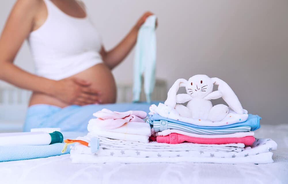 Nesting during pregnancy and preparing for the baby