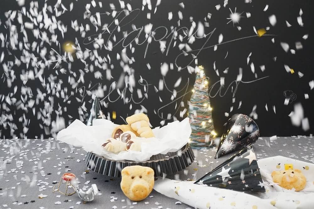 Silvester Buffet - Cappuccino-Tüten 6 Konfetti