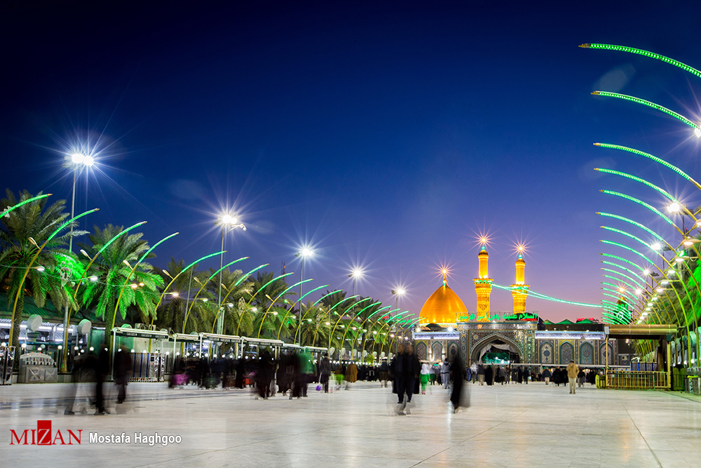 حسین بن علی سومین امام شیعیان است. مهمترین حادثه زمان او، واقعه کربلا است که در آن او به همراه یاران اندکش با لشکر یزید جنگید.