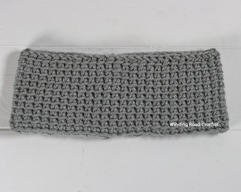 This Any Stitch Tunisian Crochet Ear Warmer is a crochet pattern in the Tunisian Crochet Course. It is an easy pattern, great for beginners.