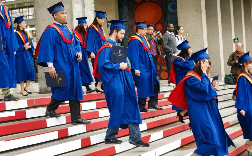 Simon Fraser University ceremonia de graduación