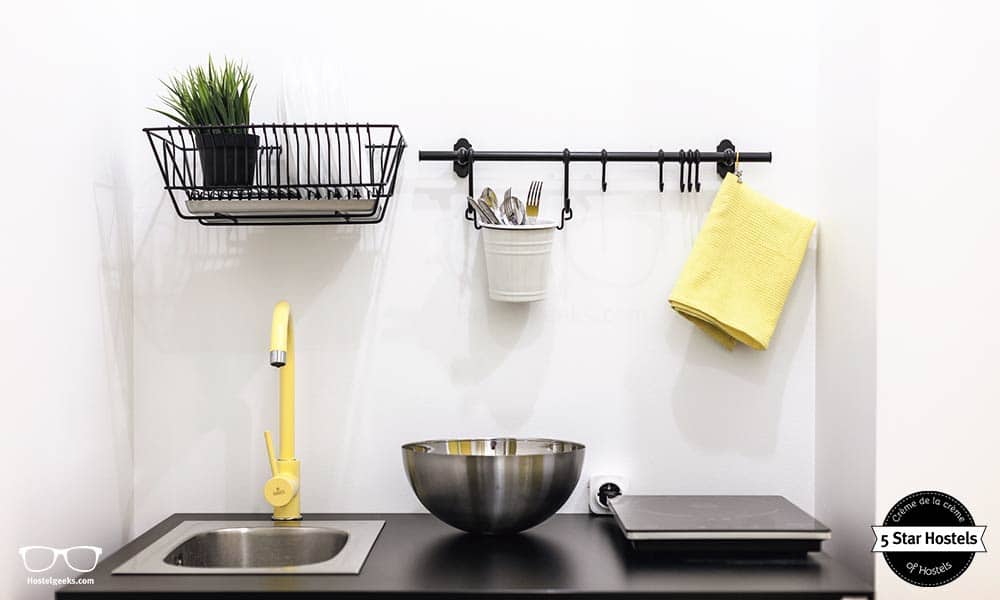 The equipment at the hostel kitchen