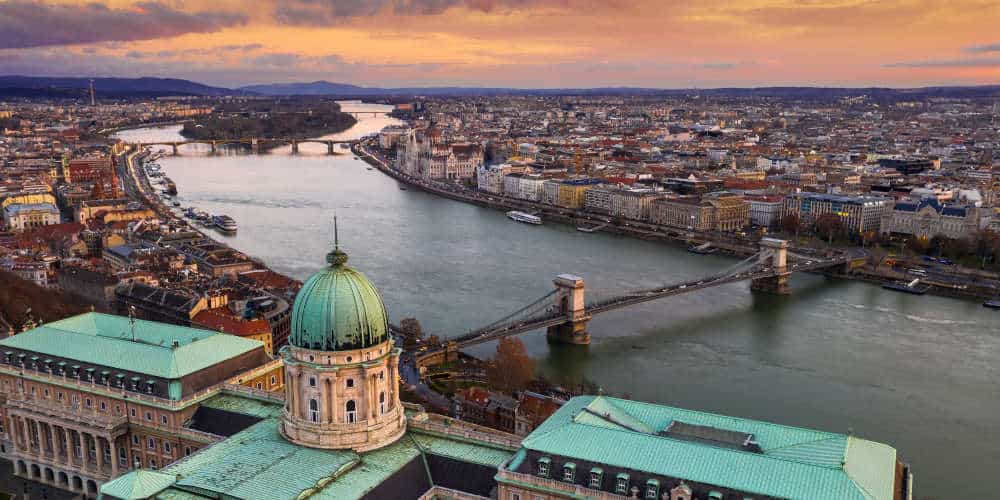 How to spend 2 days in Budapest the stunning capital of Hungary