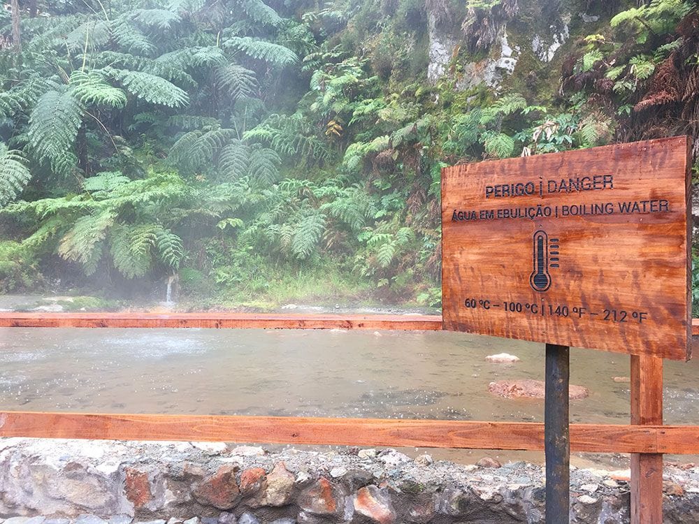 Caldeira Velha - São Miguel - Islas Azores - Fumarola