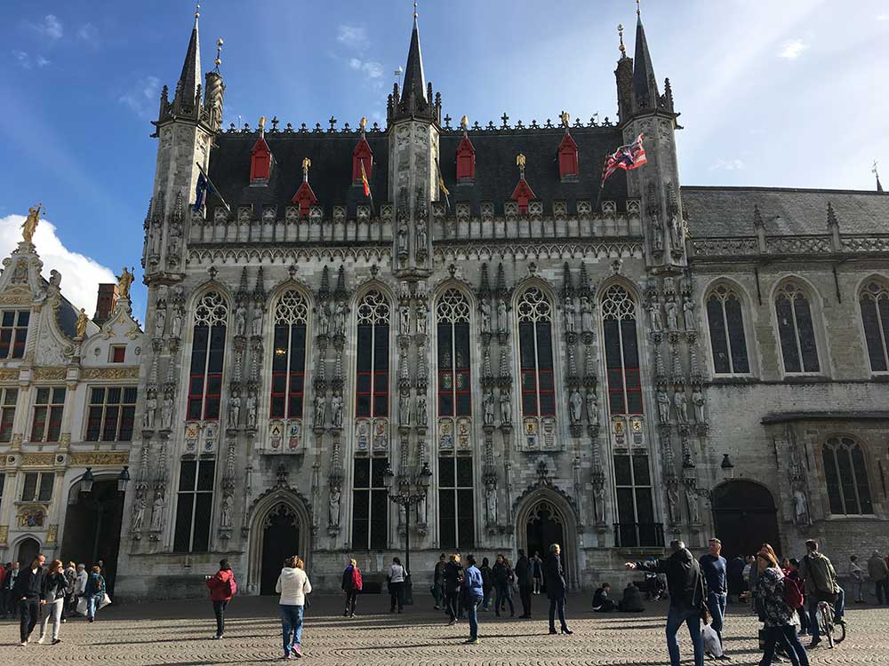 Qué ver en Brujas - Stadhuis