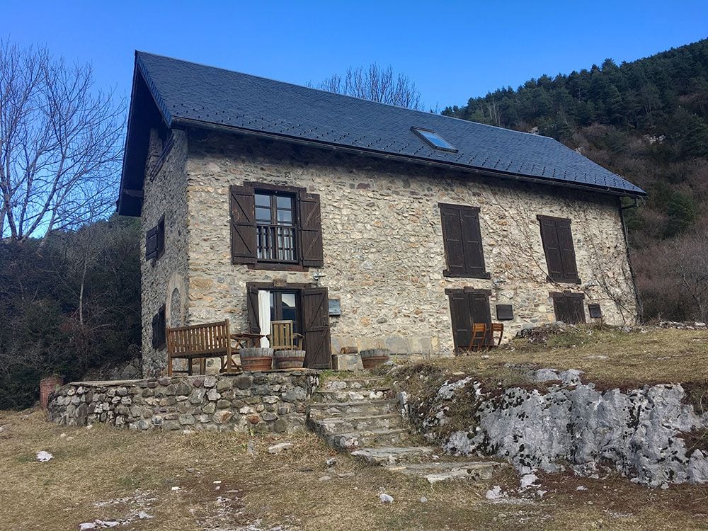 Subida a Los Llanos de La Larri - Senderismo La Pineta - Casa Rural