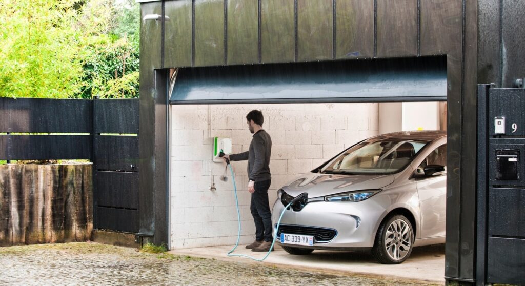 Recharge domestique voiture électrique