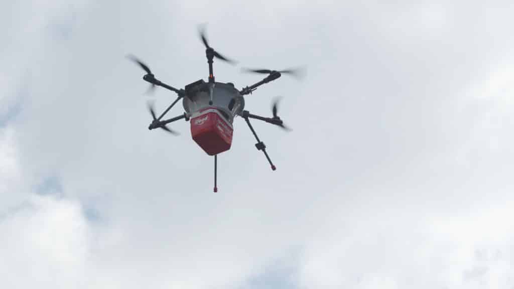 Anac autoriza testes de entrega de produtos com drones iFood