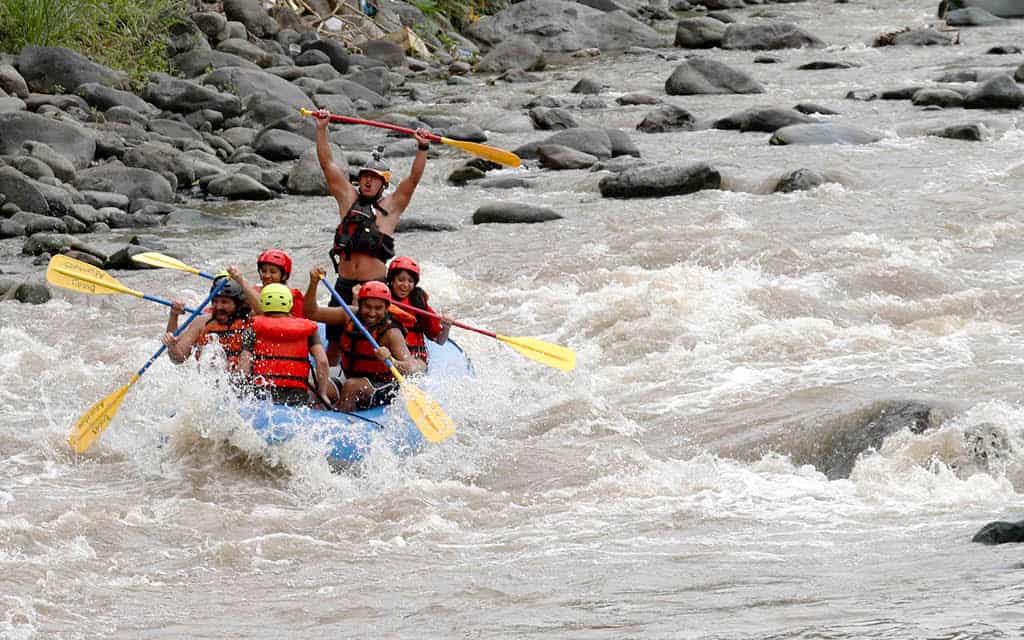 Top 10 destinos para turismo de aventura en España
