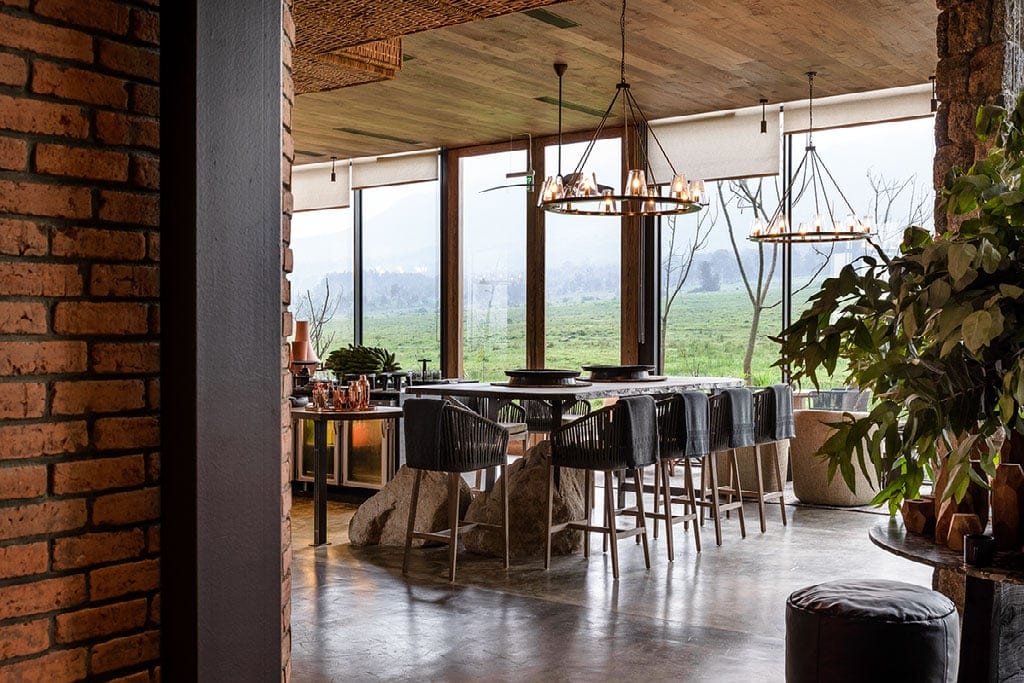 Singita-Kwitonda-Lodge-dining