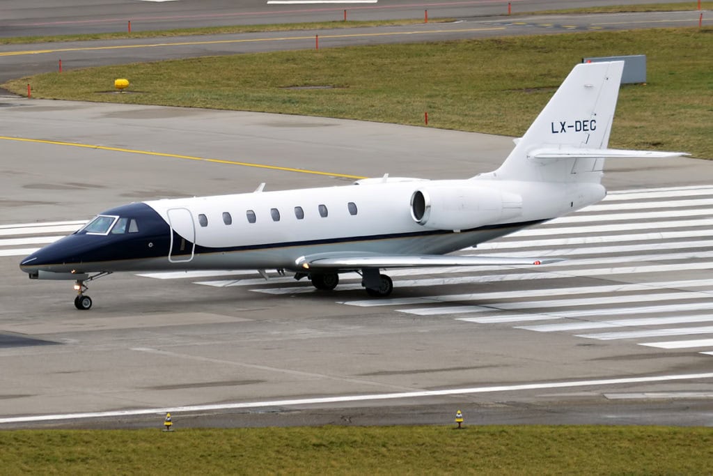 Top 10 Celebrities Who Own Private Jets Fly Aeolus