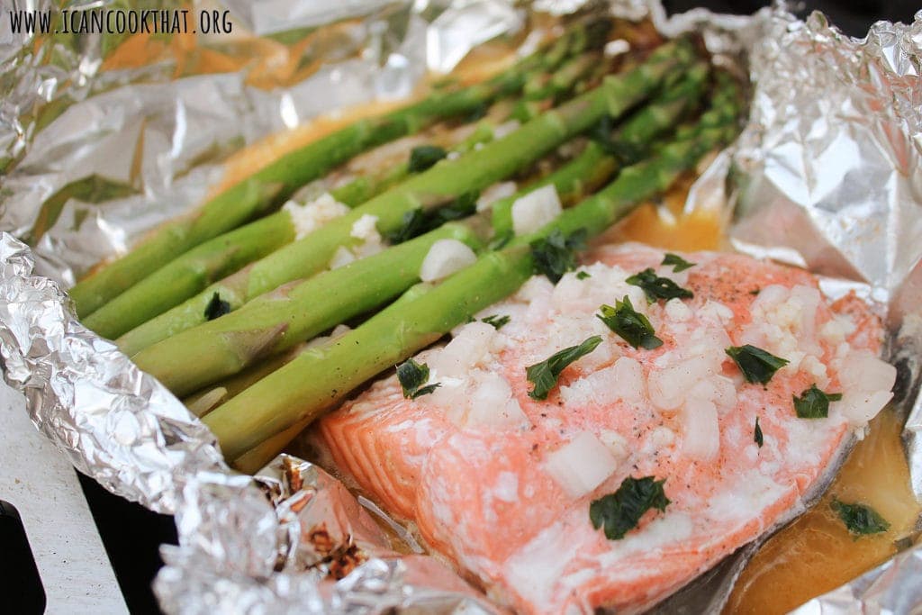 Grilled Salmon and Asparagus Foil Packets | I Can Cook That