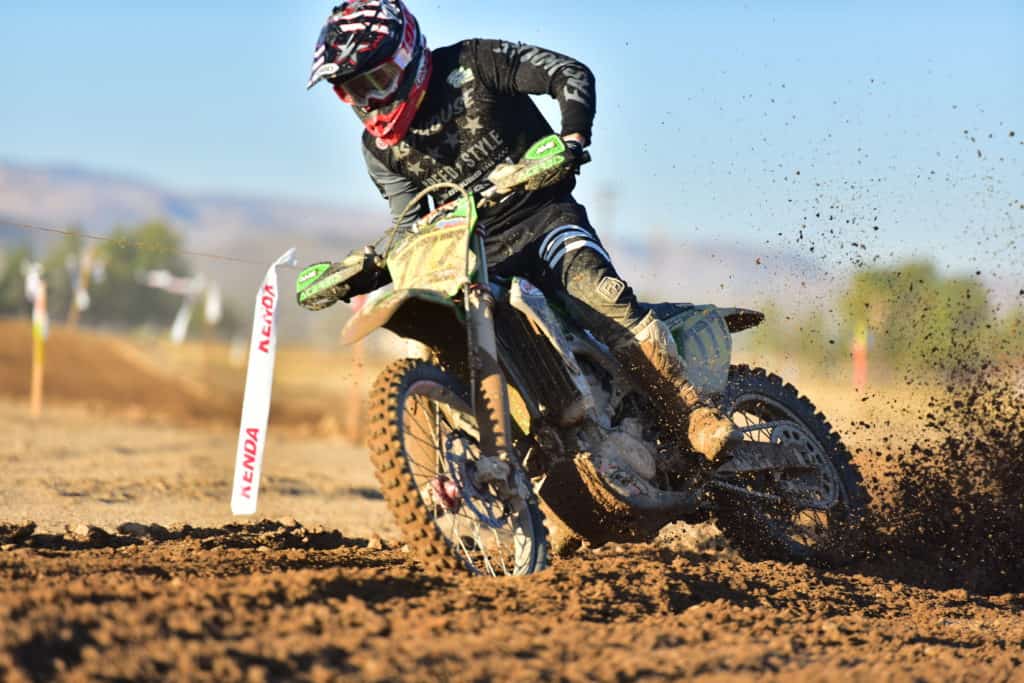 Blayne Thompson throwing roost on his PC Kawasaki at the 2019 Ridgecrest NGPC