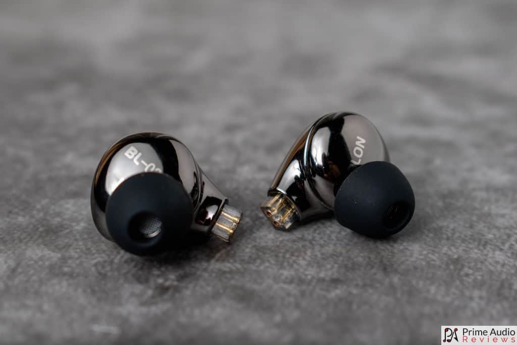 BLON BL-03 inner shells and 2-pin connectors