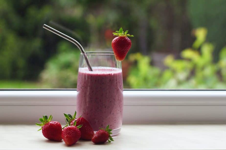 Strawberry and avocado smoothie