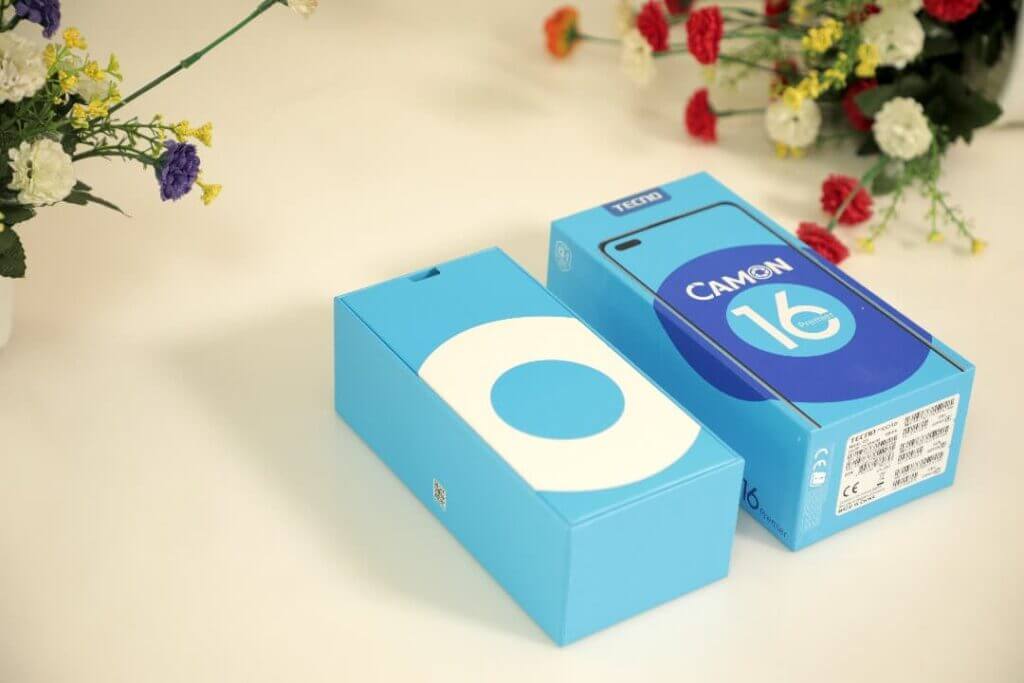 Camon 16 box