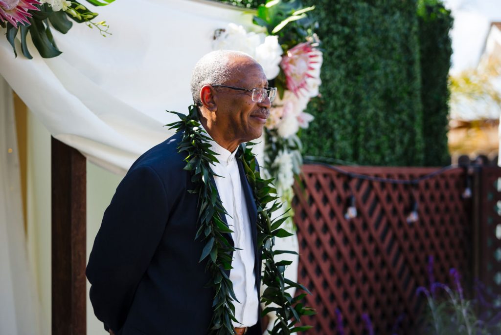 hawaiian backyard wedding