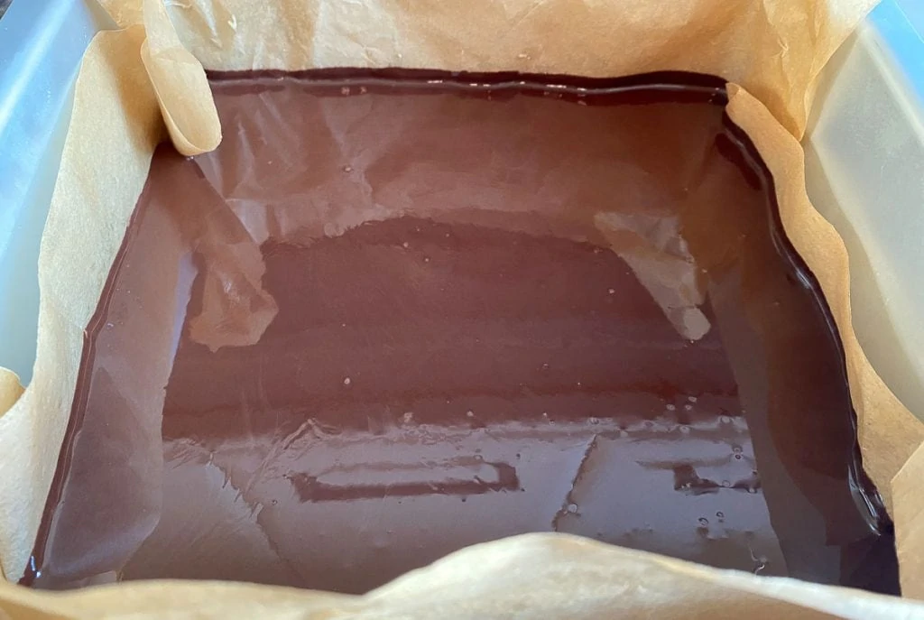Millionaires Shortbread Recipe Layer of chocolate waiting to set