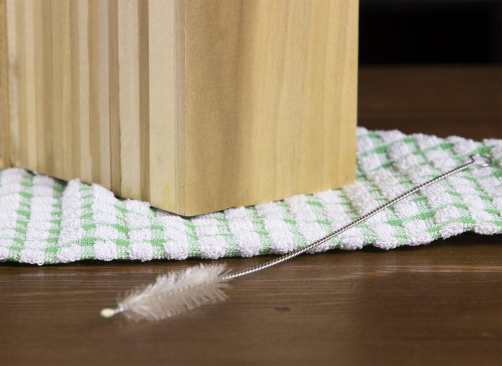 knife block and pipe cleaner