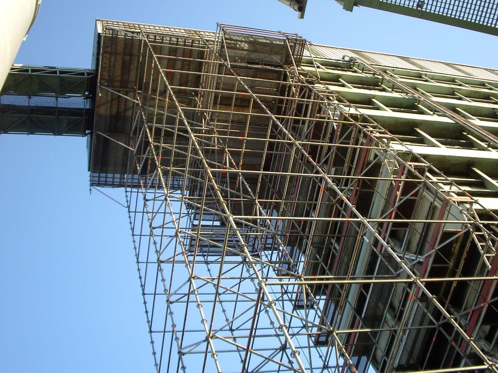 alquiler_y_montaje_de_andamios_para_industrias_1
