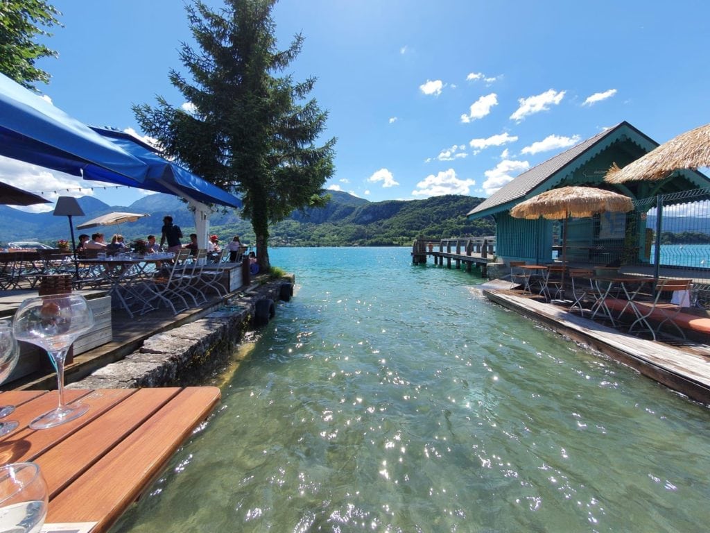 lac of annecy to drink