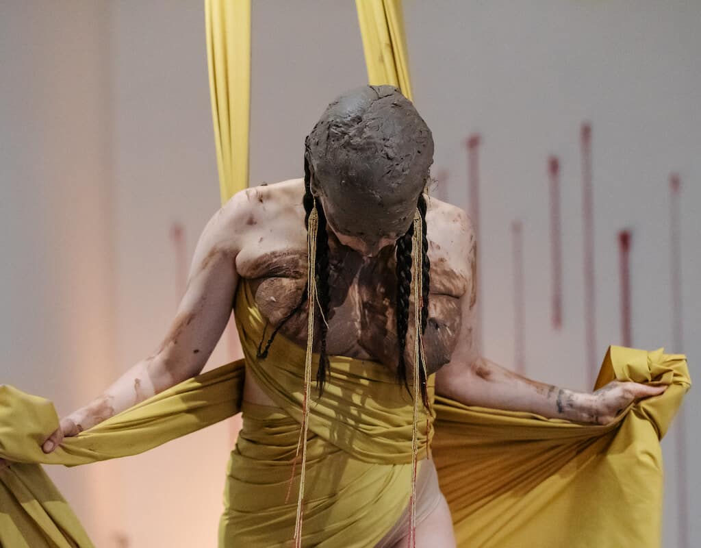 Soleil Launiere, ATSHAK, Montreal. Photo credit: Hugo St-Laurent
