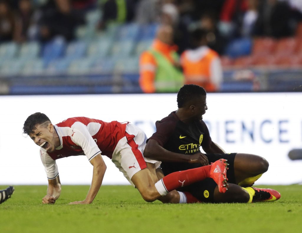 GOTHENBURG, SWEDEN - AUGUST 07: Gabriel of Arsenal injured during the Pre-Season Friendly between Arsenal and Manchester City at Ullevi on August 7, 2016 in Gothenburg, Sweden. (Photo by Nils Petter Nilsson/Ombrello/Getty Images)
