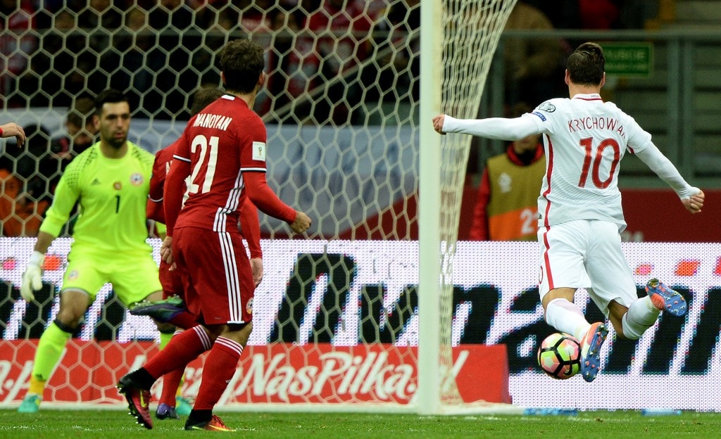 Will Krychowiak be able to score a move to Emirates? (Picture Courtesy - AFP/Getty Images)
