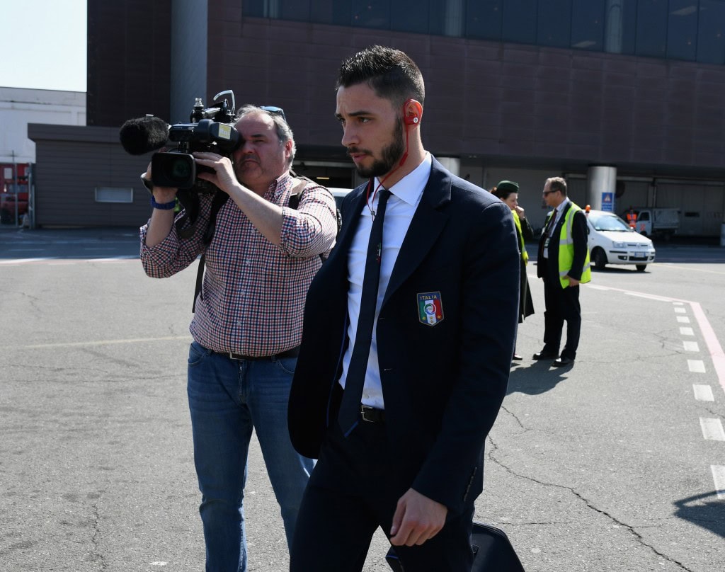 Off you go. (Photo by Claudio Villa/Getty Images)