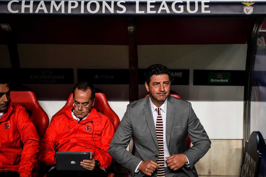 Benfica's Portuguese coach Rui Vitoria (R) takes his seat during the UEFA Champions League group E football match between Benfica and Ajax at La Luz Stadium in Lisbon on November 7, 2018. (Photo by PATRICIA DE MELO MOREIRA / AFP) (Photo credit should read PATRICIA DE MELO MOREIRA/AFP/Getty Images)