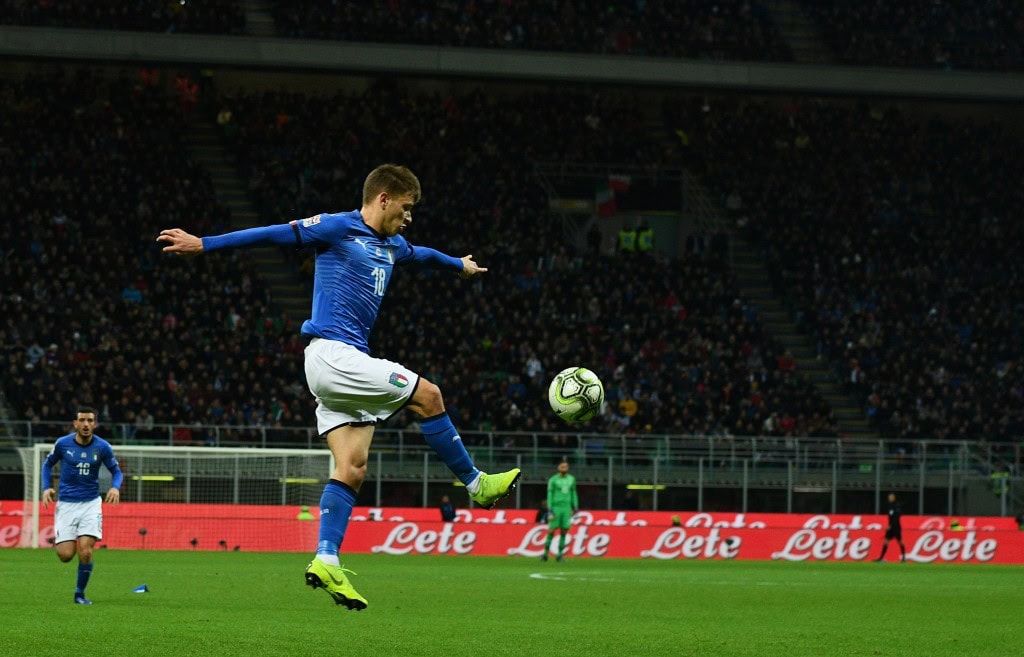 Will Manchester United get their hands on Barella, or will he end up donning the blues of Chelsea? (Photo by Claudio Villa/Getty Images)