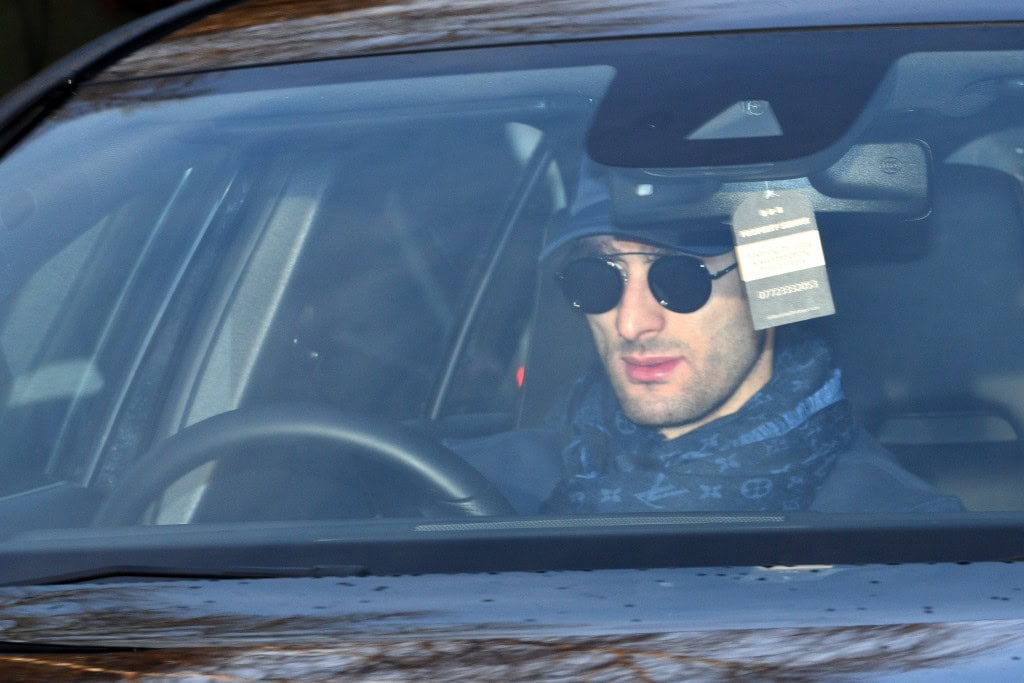 Off to China. (Photo by Oli Scarff/AFP/Getty Images)