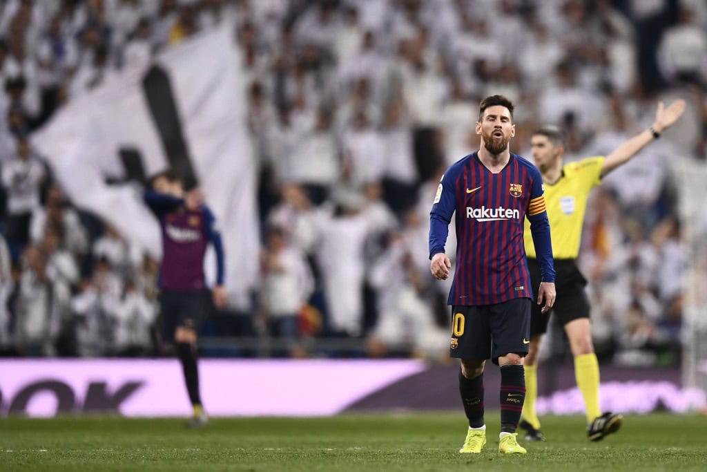 Not at his imperious best (Photo by OSCAR DEL POZO/AFP/Getty Images)