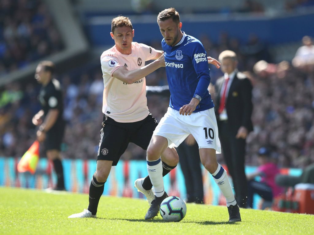 Sigurdsson completely owned Matic on Sunday. (Photo by Jan Kruger/Getty Images)