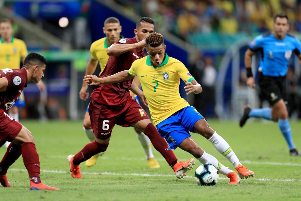 Neres wanted by Liverpool and Real Madrid (Photo by Buda Mendes/Getty Images)