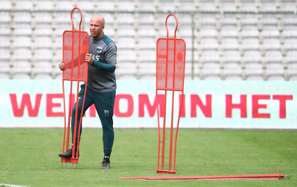 Can Arne Slot oversee a shock win over Manchester United? (Photo by Virginie Lefour/AFP/Getty Images)