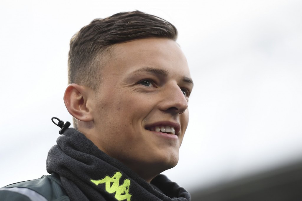 HUDDERSFIELD, ENGLAND - DECEMBER 07: Ben White of Leeds United reacts ahead of the Sky Bet Championship match between Huddersfield Town and Leeds United at John Smith's Stadium on December 07, 2019 in Huddersfield, England. (Photo by George Wood/Getty Images)