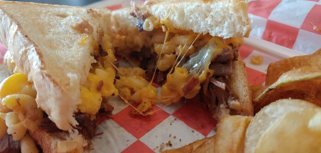 Bob's Mac and Moo Sandwich