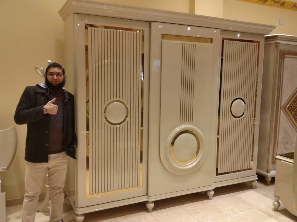 جرار غرف نوم كاملة بالدولاب دمياطى Cinefilia