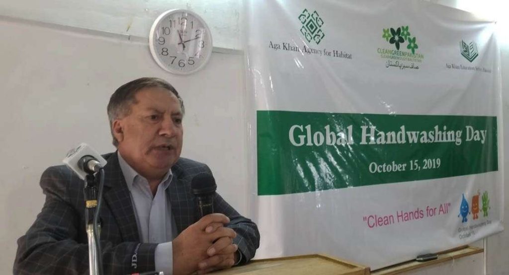 Representatives of AKDN on Global Handwashing Day 2019